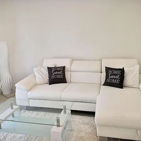 Incantevole Casa: Sole E Relax Con Idromassaggio